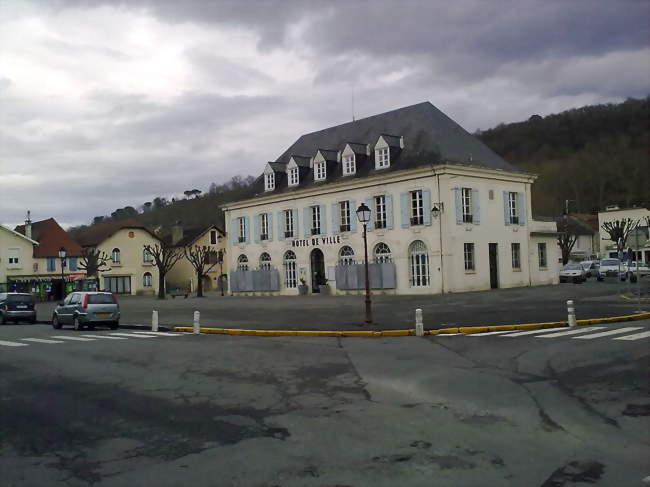 La mairie - Gan (64290) - Pyrénées-Atlantiques