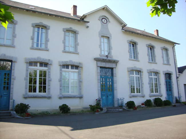 La mairie de Lacarry-Arhan-Charitte-de-Haut à Lacarry - Lacarry-Arhan-Charritte-de-Haut (64470) - Pyrénées-Atlantiques