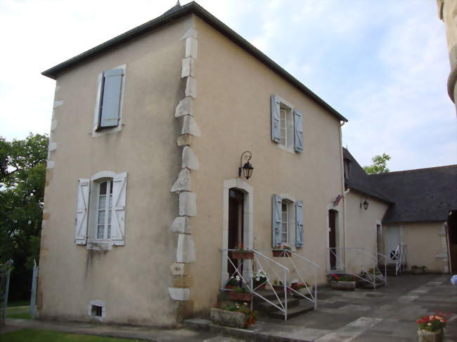 La mairie de Lacommande - Lacommande (64360) - Pyrénées-Atlantiques