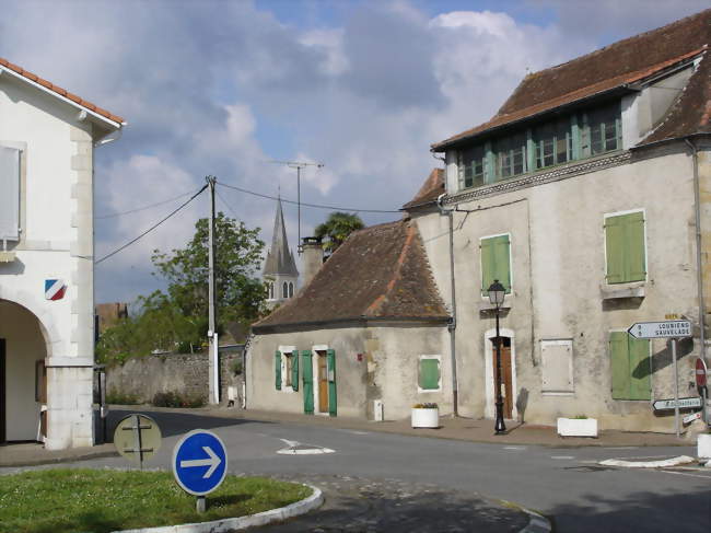 Le village - Maslacq (64300) - Pyrénées-Atlantiques