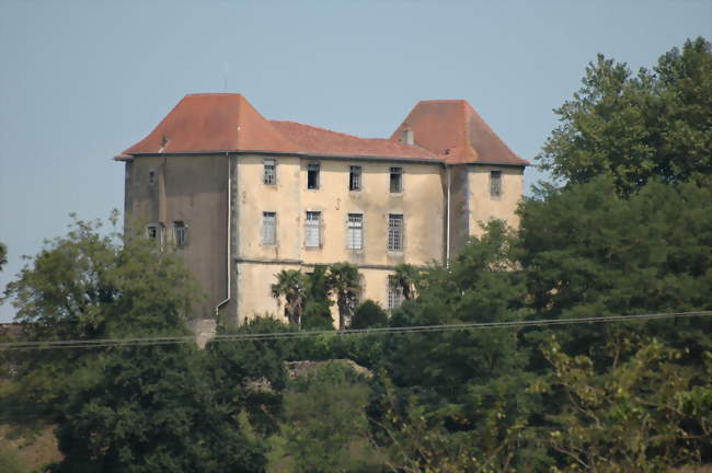 Le château de Garro - Mendionde (64240) - Pyrénées-Atlantiques
