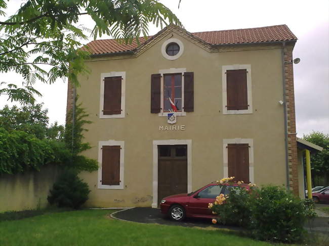 La mairie de Monpezat - Monpezat (64350) - Pyrénées-Atlantiques