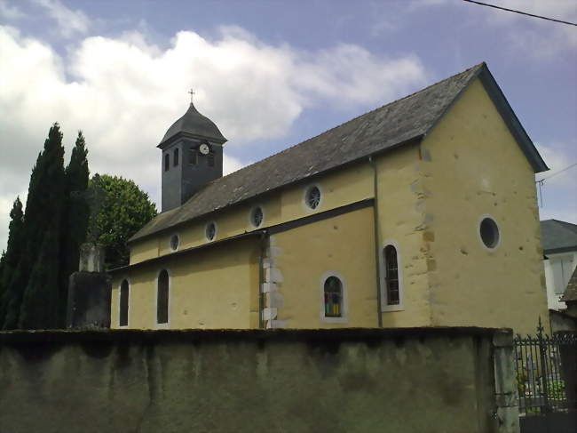 L'église Saint-Julien-de-Lescar - Nousty (64420) - Pyrénées-Atlantiques