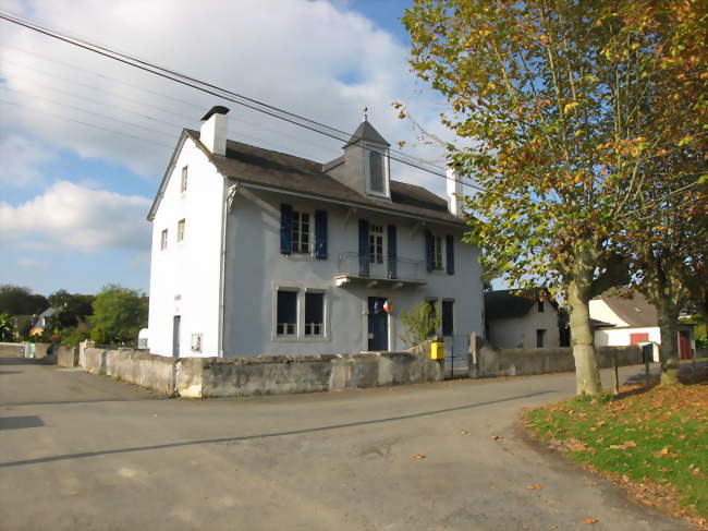 La mairie de Poey-dOloron - Poey-d'Oloron (64400) - Pyrénées-Atlantiques