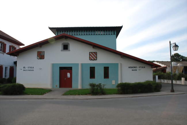La mairie de Saint-Martin-d'Arberoue - Saint-Martin-d'Arberoue (64640) - Pyrénées-Atlantiques