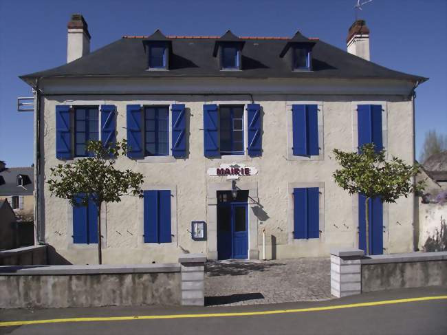 La mairie d'Adé - Adé (65100) - Hautes-Pyrénées