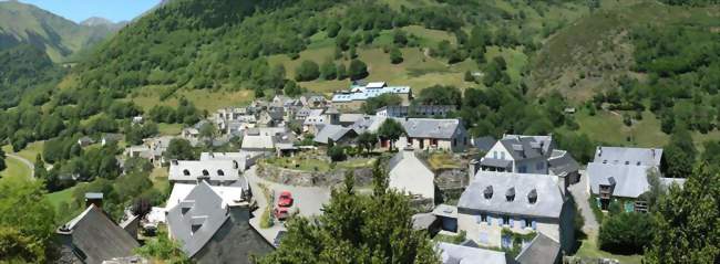 Vue générale du village d'Aulon dans les Hautes-Pyrénées - Aulon (65240) - Hautes-Pyrénées