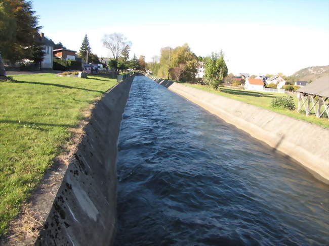 Canal de Neste à Hèches - Hèches (65250) - Hautes-Pyrénées