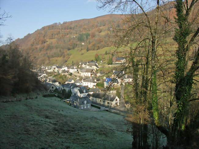 Vue générale - Juncalas (65100) - Hautes-Pyrénées