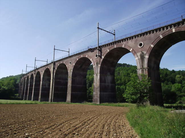 Viaduc ferroviaire - Lanespède (65190) - Hautes-Pyrénées