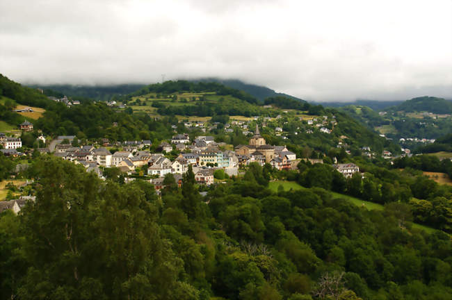 Vue de Saint-Savin - Saint-Savin (65400) - Hautes-Pyrénées