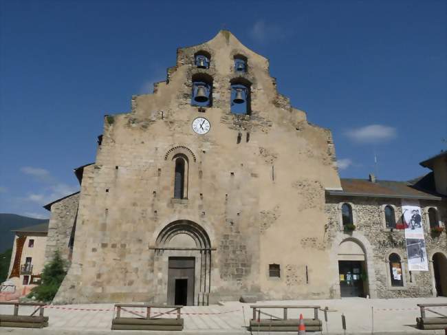 L'église Sainte-Marie - Formiguères (66210) - Pyrénées-Orientales