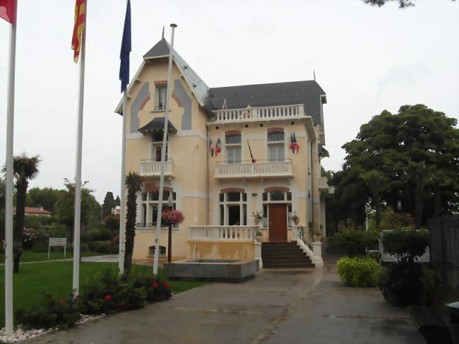 Mairie de Pézilla-la-Rivière - Pézilla-la-Rivière (66370) - Pyrénées-Orientales