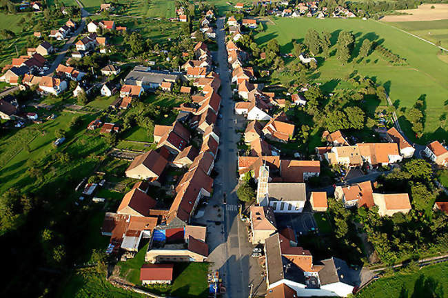 Photo aérienne d'Adamswiller - Adamswiller (67320) - Bas-Rhin