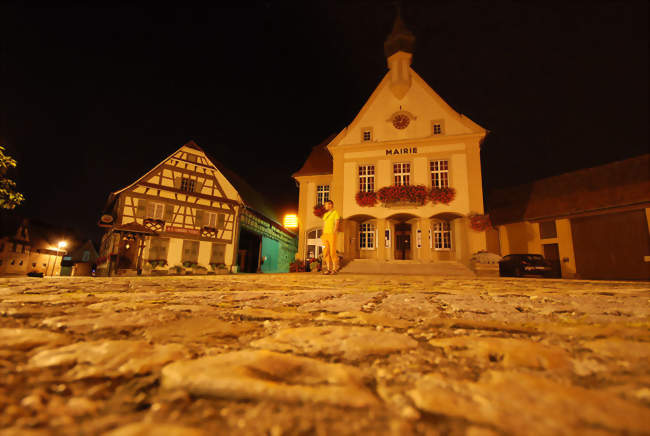 Le village de nuit - Kurtzenhouse (67240) - Bas-Rhin