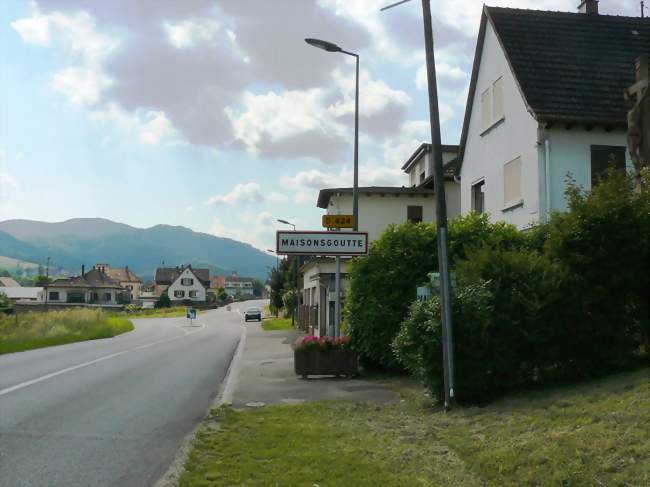 Entrée du village de Maisonsgoutte - Maisonsgoutte (67220) - Bas-Rhin