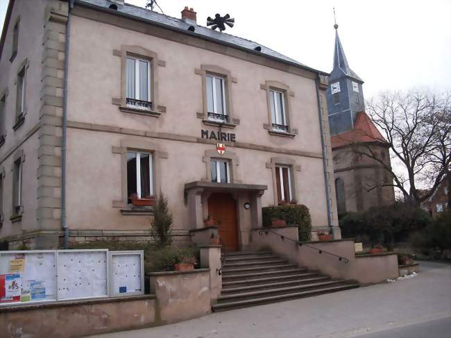 La mairie et l'église - Mittelhausen (67170) - Bas-Rhin