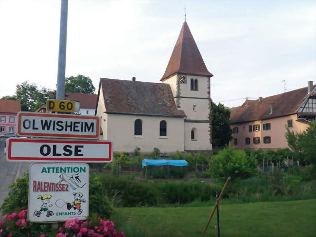 Église d'Olwisheim, en arrivant de Berstett - Olwisheim (67170) - Bas-Rhin