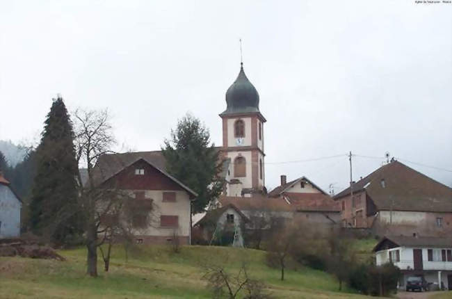 Vue du village depuis la principale route d'accès - Saulxures (67420) - Bas-Rhin