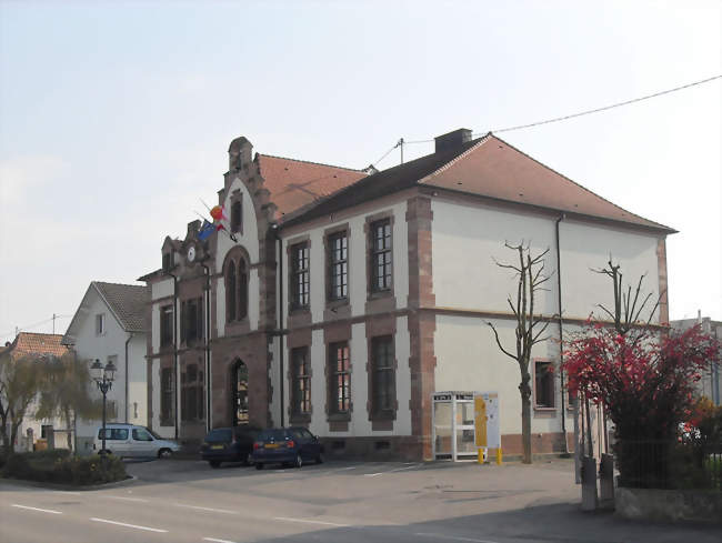 Aide maternel / maternelle de crèche - halte-garderie