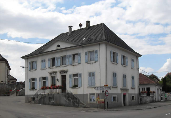 La mairie-école - Bisel (68580) - Haut-Rhin