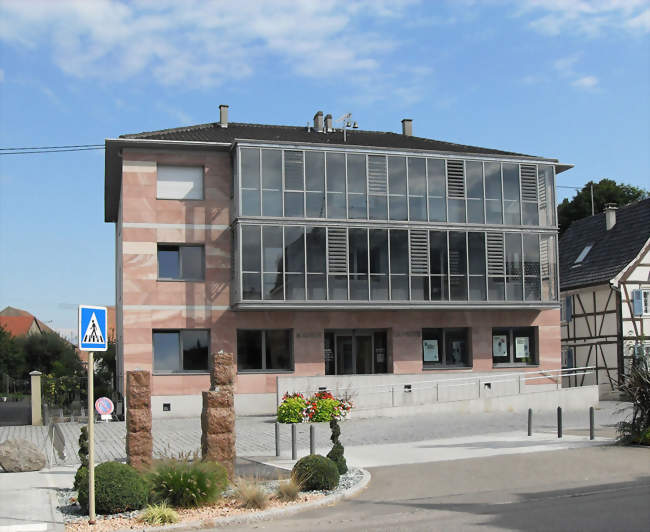 La mairie - Blotzheim (68730) - Haut-Rhin