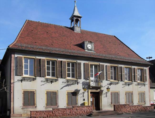 La mairie - Issenheim (68500) - Haut-Rhin