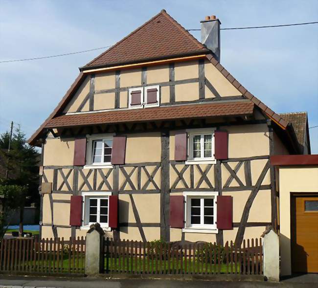 La plus ancienne maison de la commune - Reiningue (68950) - Haut-Rhin