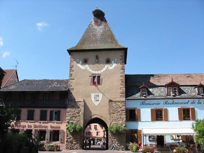 La Porte basse, en alsacien Untertor, alias la Porte de France - Turckheim (68230) - Haut-Rhin