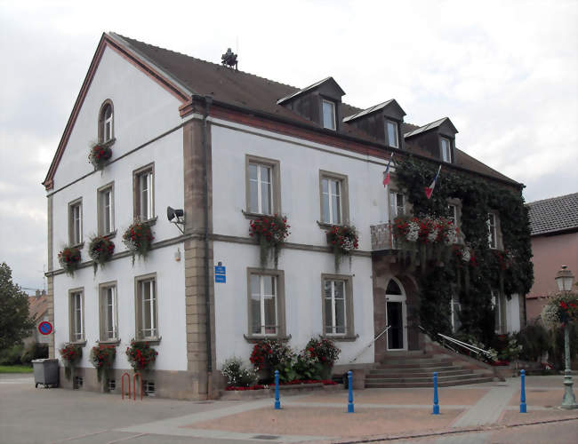 La mairie - Ungersheim (68190) - Haut-Rhin
