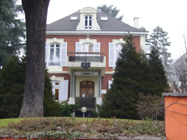 La Mairie - Fontaines-sur-Saône (69270) - Rhône