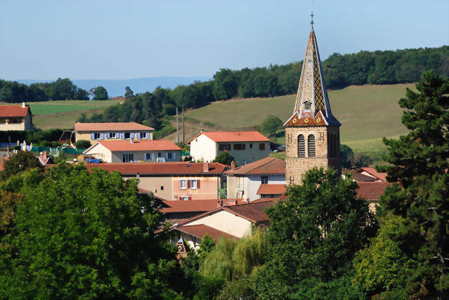 Le clocher vu depuis la route de Saint-Laurent - Les Halles (69610) - Rhône
