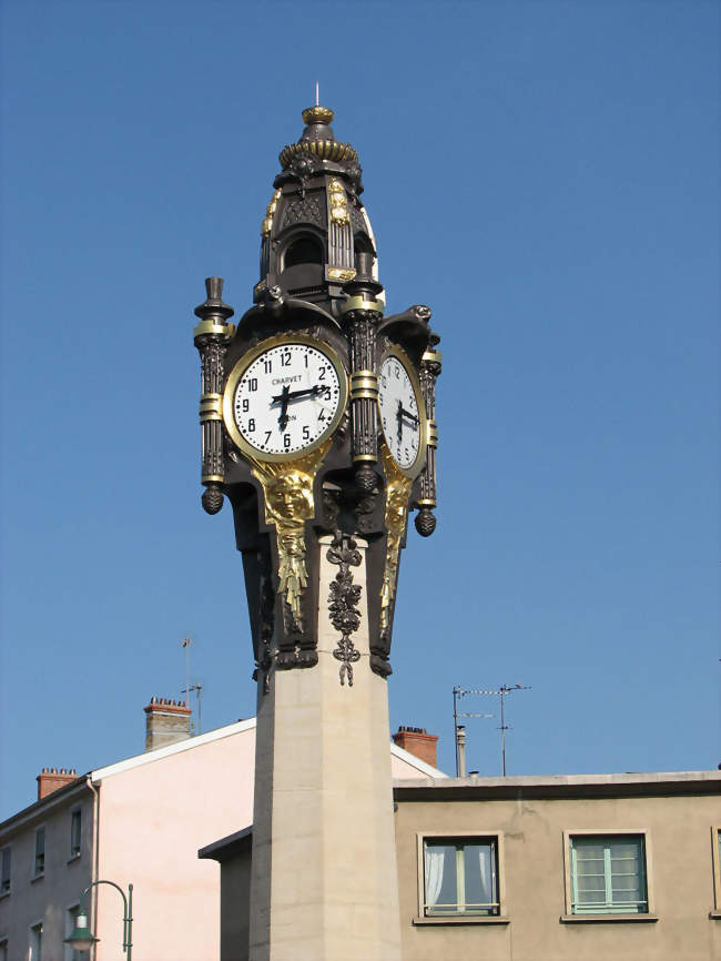 L'horloge de Tassin-la-Demi-Lune - Tassin-la-Demi-Lune (69160) - Rhône