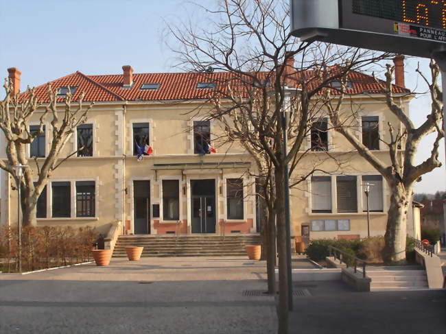 La mairie - Communay (69360) - Rhône