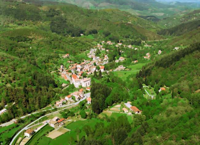 Vue aérienne de la commune - Marcols-les-Eaux (07190) - Ardèche