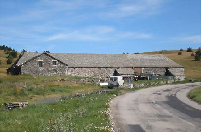 La ferme de Bourlatier - Saint-Andéol-de-Fourchades (07160) - Ardèche