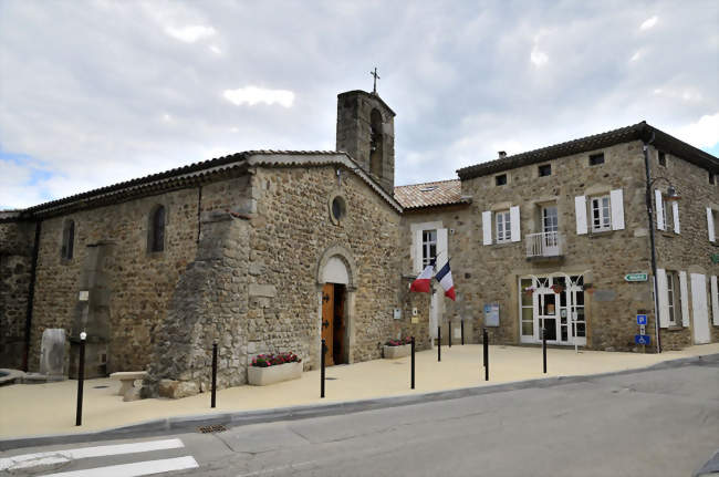 église et mairie - Saint-Georges-les-Bains (07800) - Ardèche
