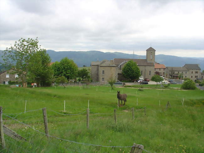 Le village - Saint-Jeure-d'Andaure (07320) - Ardèche