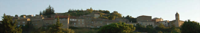 Vue panoramique du centre de Toulaud - Toulaud (07130) - Ardèche