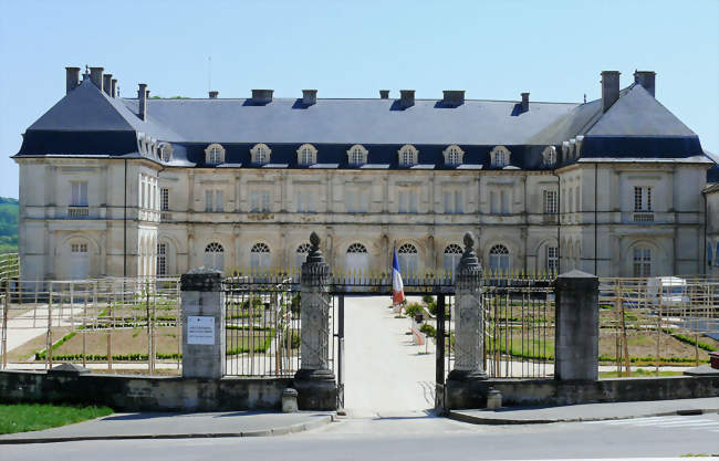 Marché mensuel de Fouvent-Saint-Andoche