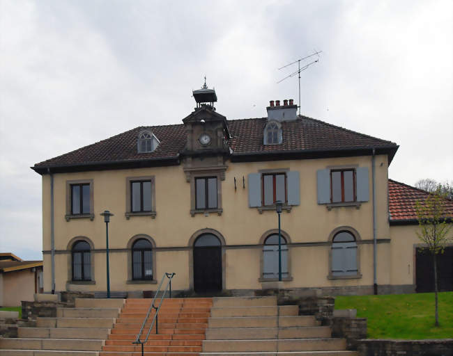 La mairie, côté nord-ouest - Tavey (70400) - Haute-Saône