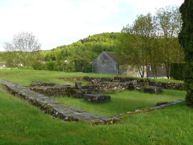 Vestiges du prieuré fondé par Saint Colomban - La Voivre (70310) - Haute-Saône