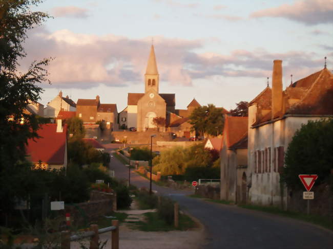 Brocante - Vide-grenier d'Aluze