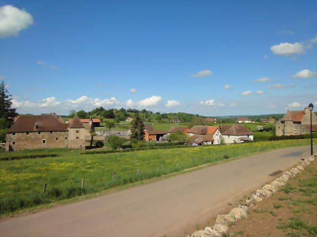 Amanzé - Le Bourg - Amanzé (71800) - Saône-et-Loire