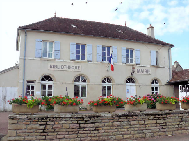 Mairie et bibliothèque - Saint-Boil (71390) - Saône-et-Loire