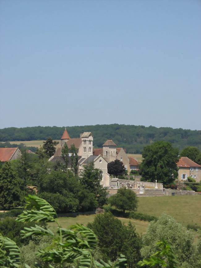 Église et Château - Savianges (71460) - Saône-et-Loire