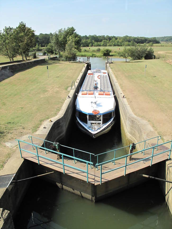 Écluse de la Seille - La Truchère (71290) - Saône-et-Loire