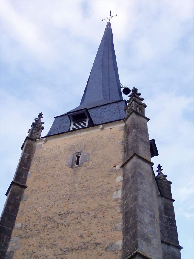 Le clocher de l'église Notre-Dame - Marçon (72340) - Sarthe