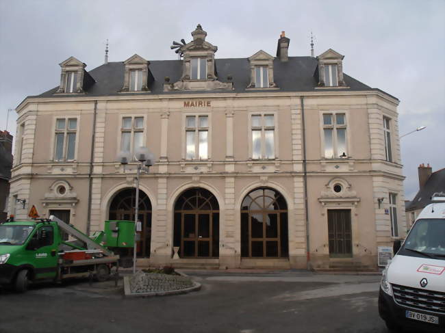 La mairie de Noyen - Noyen-sur-Sarthe (72430) - Sarthe