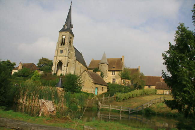 Chapelle Saint-Julien et prieuré de Saint-Marceau - Saint-Marceau (72170) - Sarthe